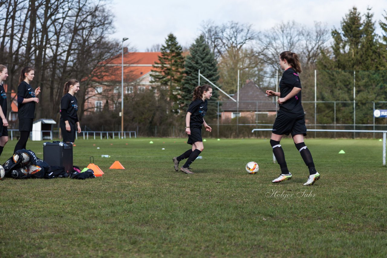 Bild 93 - C-Juniorinnen SV Steinhorst/Labenz - TSV Friedrichsberg-Busdorf : Ergebnis: 5:0